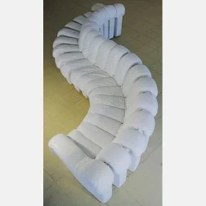 A DS-600 Non-Stop Sofa by Ueli Berger, Eleanora Peduzzi-Riva and Heinz Ulrich for DeSede. Sold $8,500